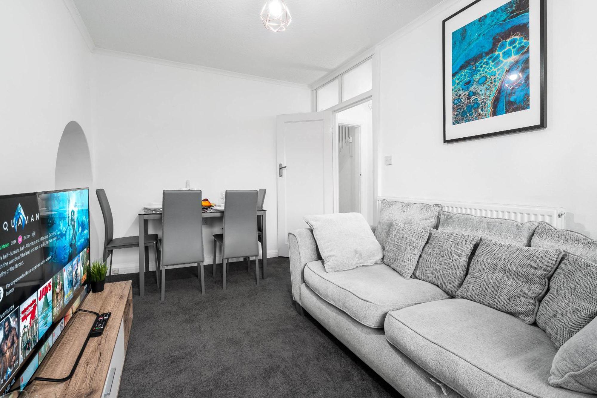 4 Bedroom House - Accommodates 7 - Garden - Parking - Netflix - Wifi - 559T Birmingham Esterno foto