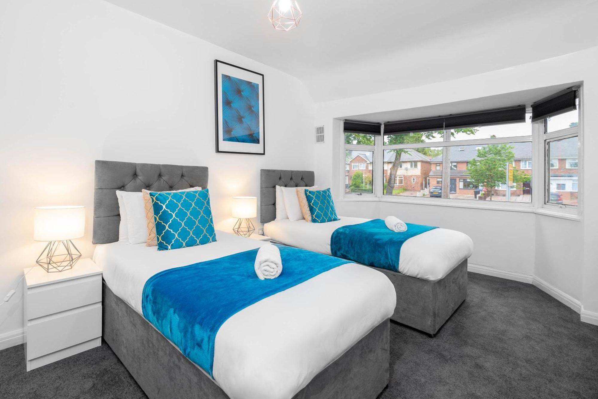 4 Bedroom House - Accommodates 7 - Garden - Parking - Netflix - Wifi - 559T Birmingham Esterno foto